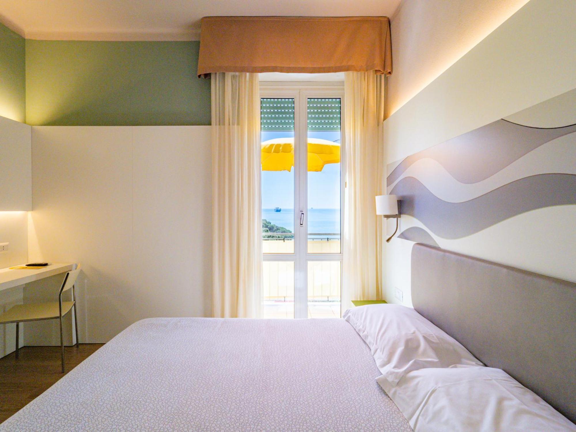 Hotel Il Nido Tellaro Esterno foto