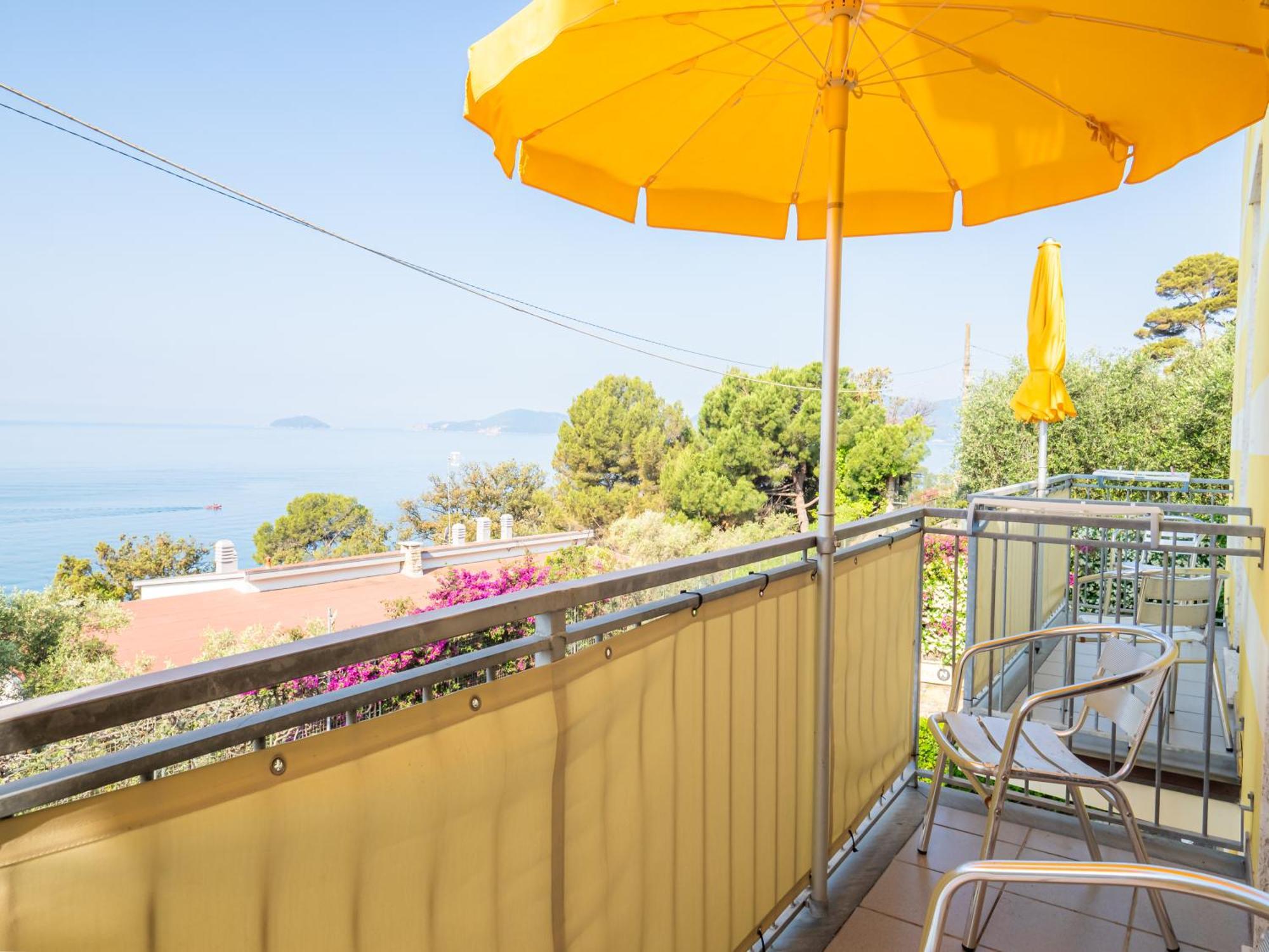 Hotel Il Nido Tellaro Esterno foto