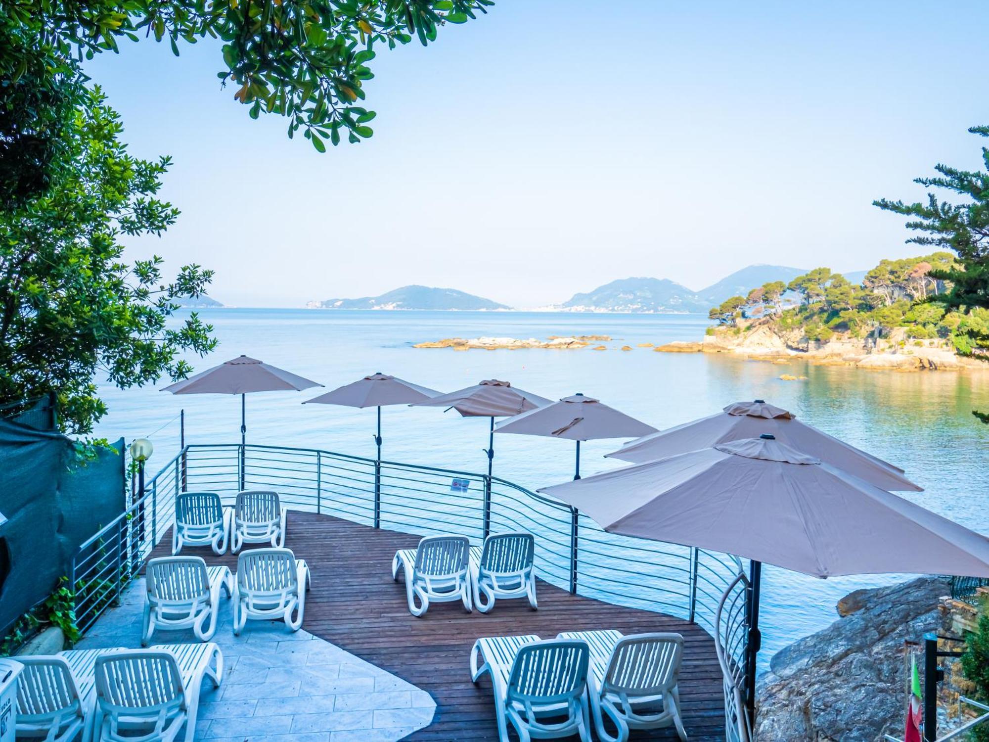Hotel Il Nido Tellaro Esterno foto